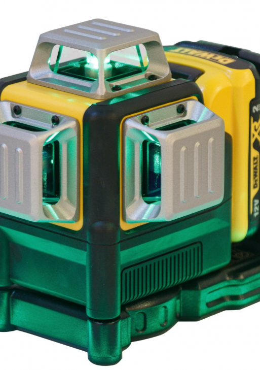 Niveau laser - 3 lignes 360° vertes + trépied (portée 30 m)